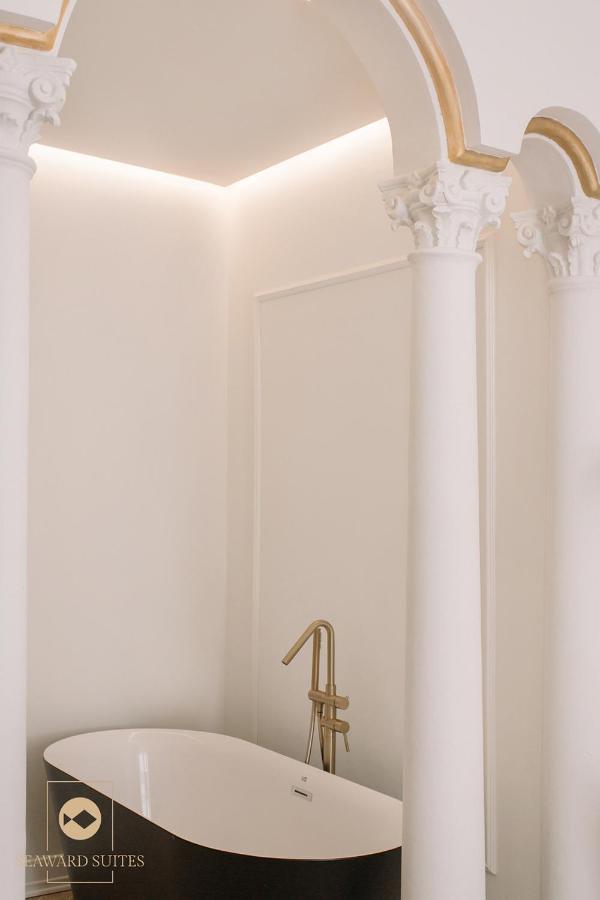 Castelar Palace & Spa By Seaward Suites Villajoyosa Værelse billede